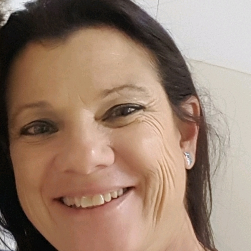 Meet your Posher, Joni